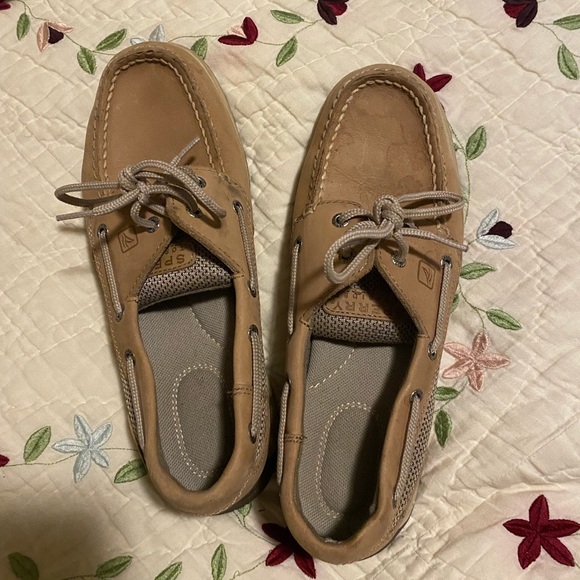 Sperry’s - Picture 1 of 1